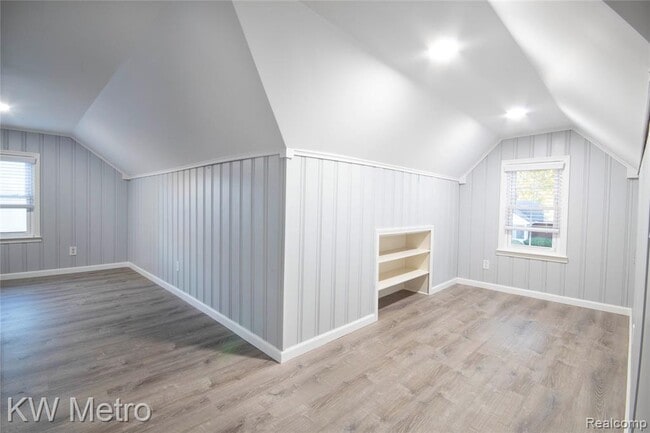 Building Photo - 22101 Ridgeway St