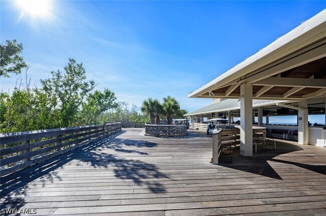 Building Photo - 6849 Grenadier Blvd