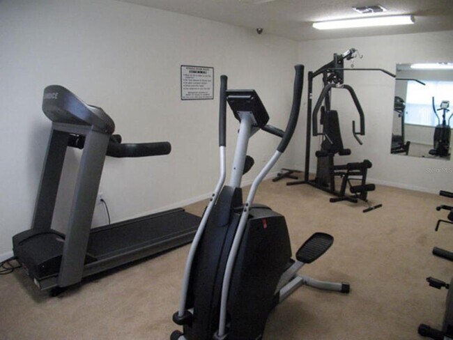 Building Photo - 8722 Rain Forest Pl