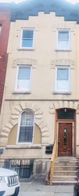 Primary Photo - 2130 N 18th St