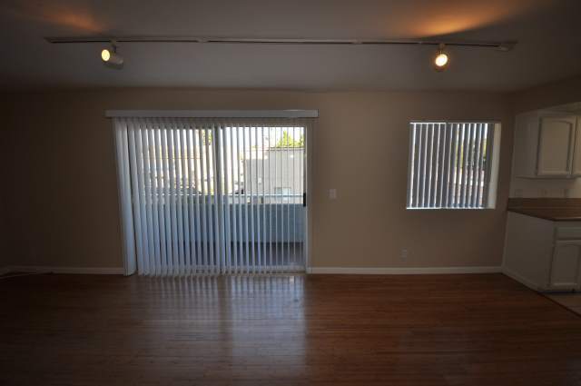 Building Photo - 5340 Whitsett Ave