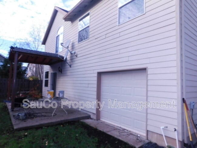 Building Photo - 1218 34th Pl