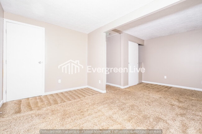 Building Photo - 3594 Rockledge Dr