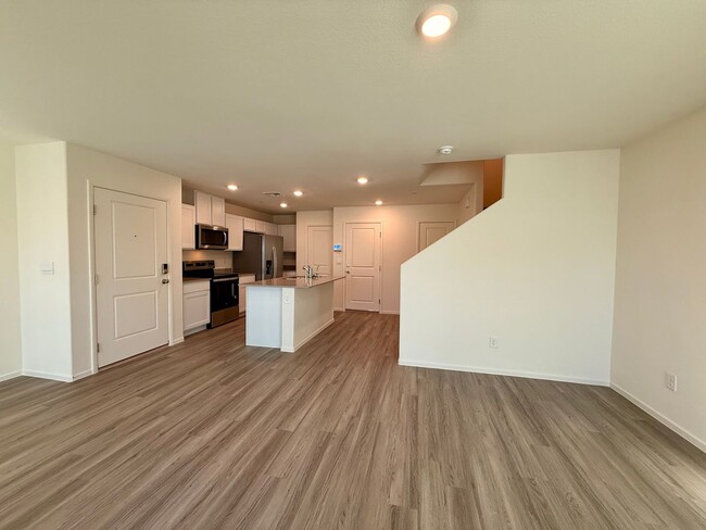 Building Photo - Brand-New Townhome for Rent in the Highly ...