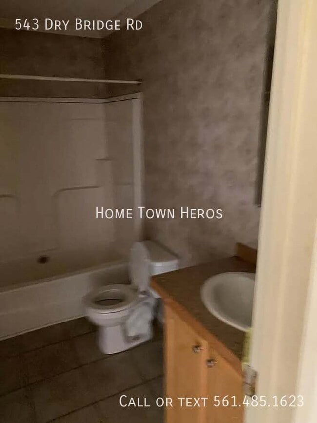 Building Photo - 543 Dry Bridge Rd