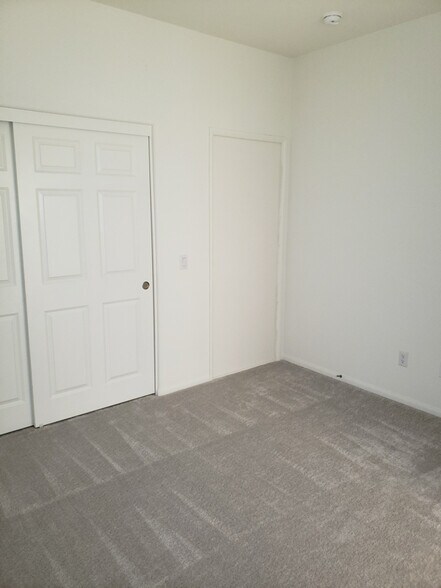 Building Photo - 5748 Arrowstone Ln