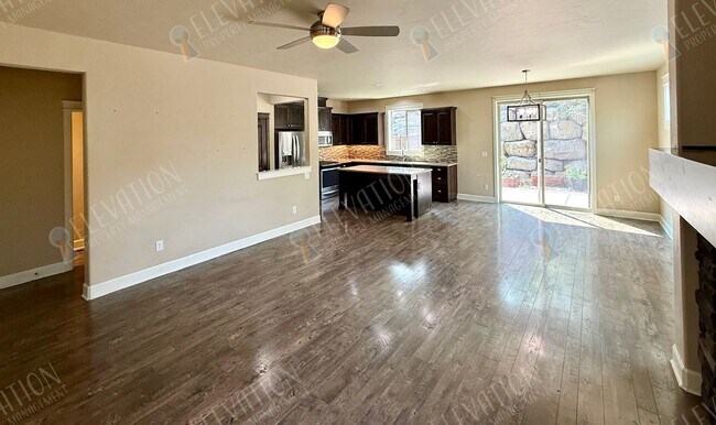Building Photo - 63151 Black Powder Ln