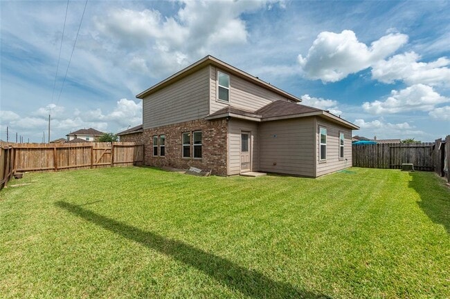 Building Photo - 2 Nathaniel Springs Dr