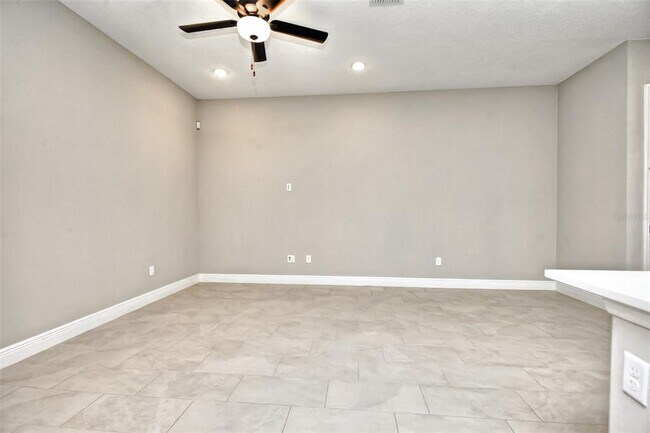 Building Photo - 2941 Voyager Ave
