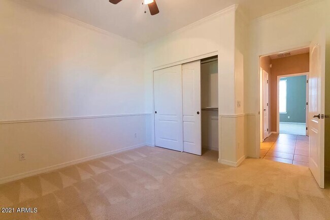 Building Photo - 4712 E Timberline Rd