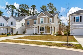 Building Photo - 146 Red Blf St