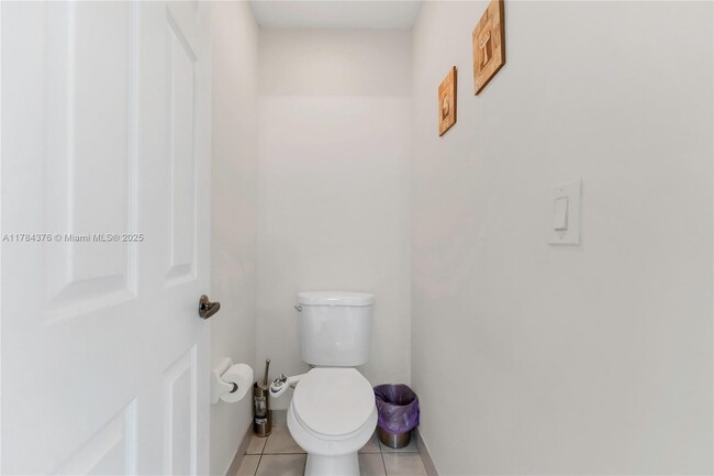 Building Photo - 3492 SW 177th Ave