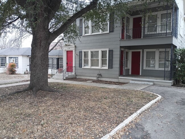 Building Photo - 109 W Norwood Ct