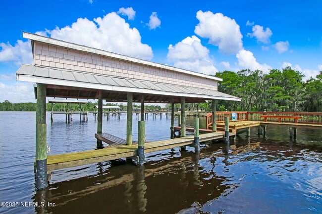 Building Photo - 1842 Paradise Moorings Blvd