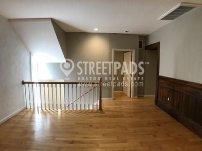 Building Photo - 2 bedroom in Somerville MA 02143