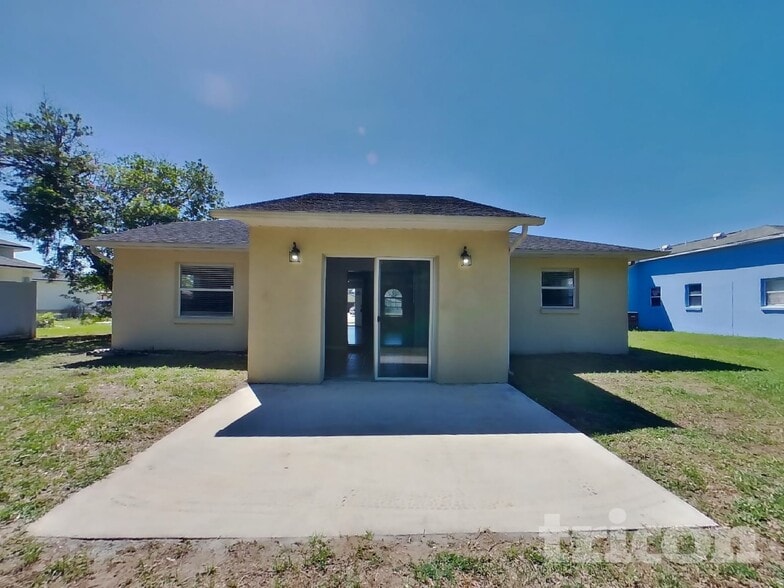 Building Photo - 2305 Cutler Ct