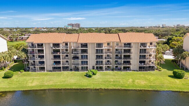 Building Photo - 801 Seafarer Cir