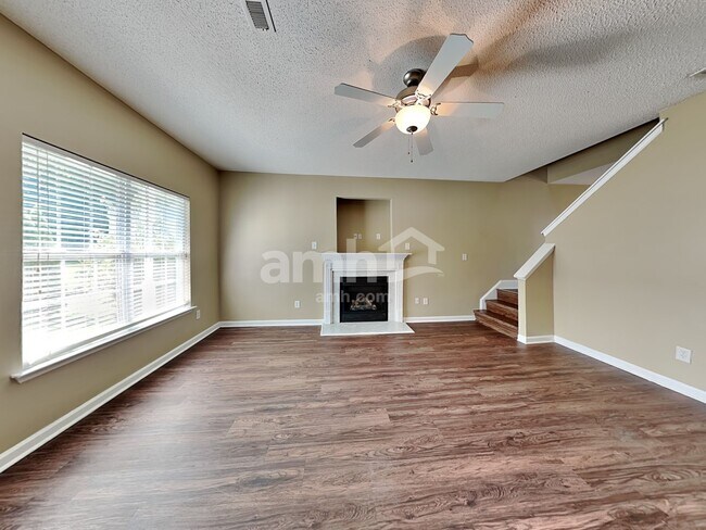 Building Photo - 630 Prickly Pear Dr