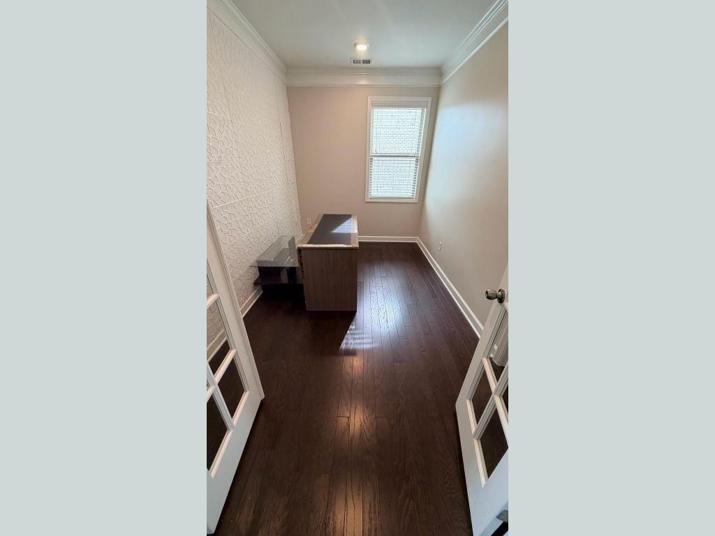 Building Photo - 5325 Chesire Ct