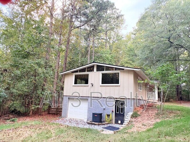 Building Photo - 435 Sherwood Rd