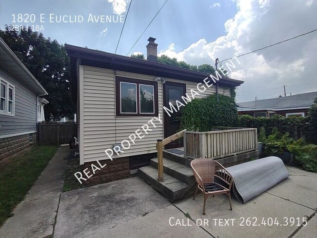 Building Photo - 1820 E Euclid Ave