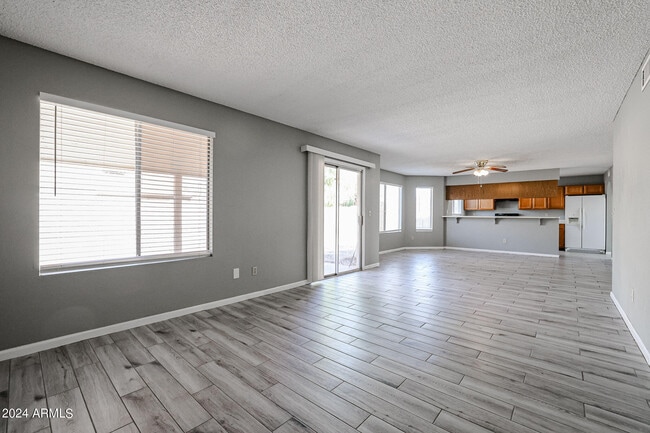 Building Photo - 9208 W Gary Rd