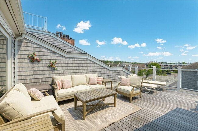 Building Photo - 31 Coddington Wharf