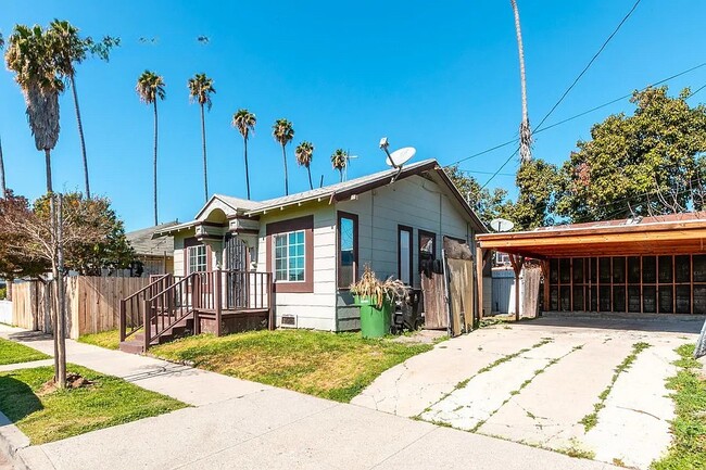 Primary Photo - 2325 W 36th St