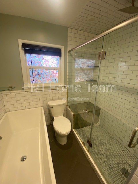 Building Photo - 330 E 100 N