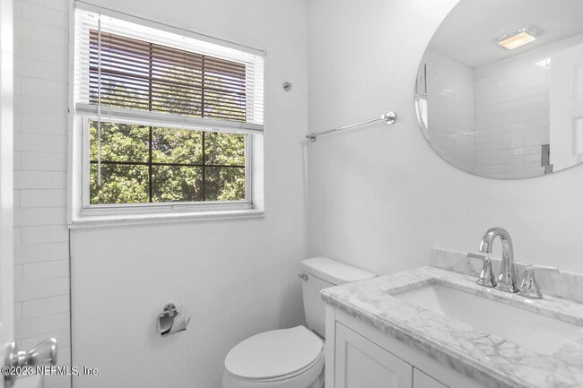 Building Photo - 4239 Shirley Ave