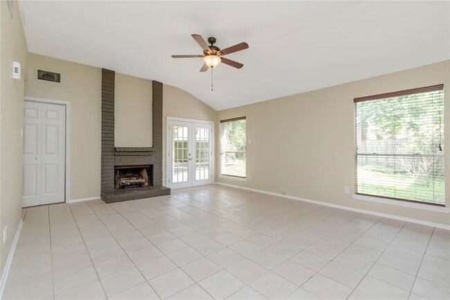 Building Photo - 6903 Foxmont Ln