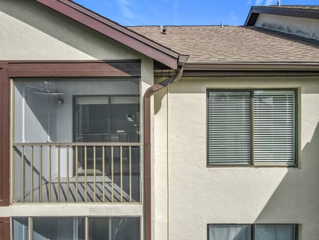 Building Photo - 1515 Huntington Ln