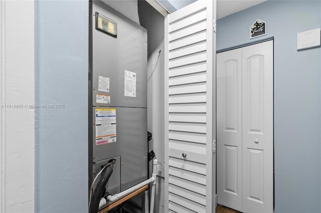 Building Photo - 13412 SW 62nd St