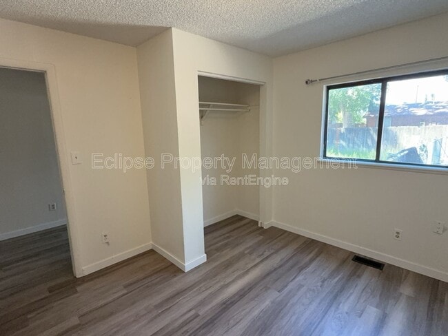 Building Photo - 3228 White Ave