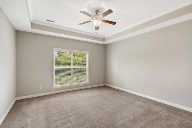 Building Photo - 2420 Boulder Springs Dr