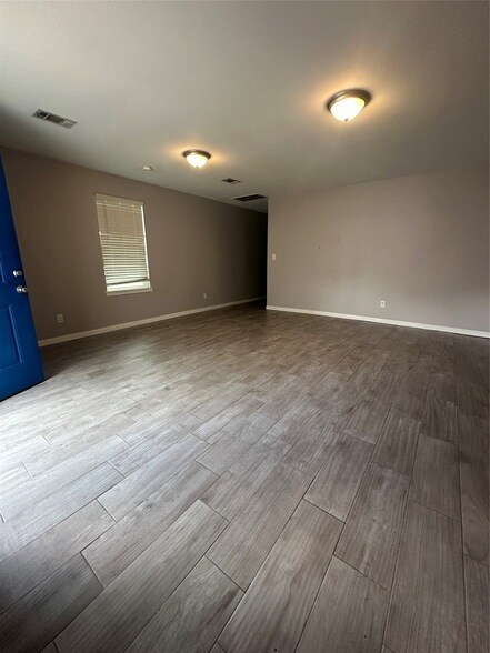 Building Photo - 7307 Avenue O