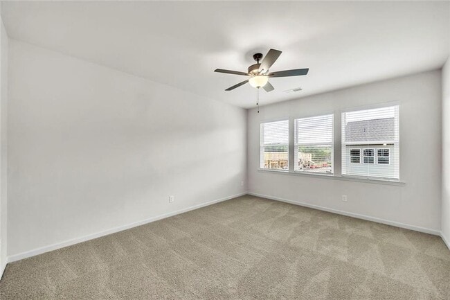 Building Photo - 374 Mountain Blvd S