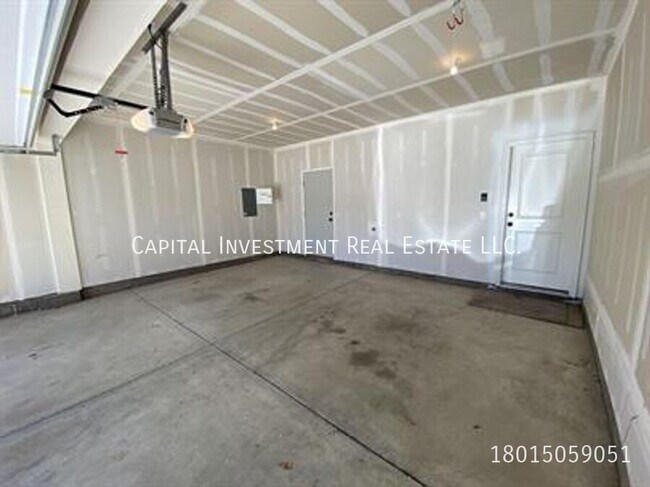 Building Photo - 11907 Rushmore Park Ln