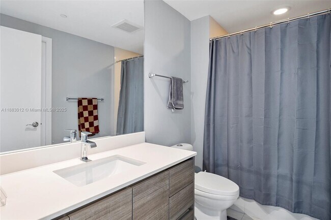 Building Photo - 1100 S Miami Ave