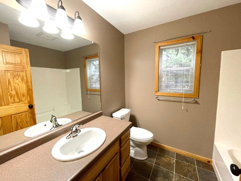 Building Photo - N7886 540th St