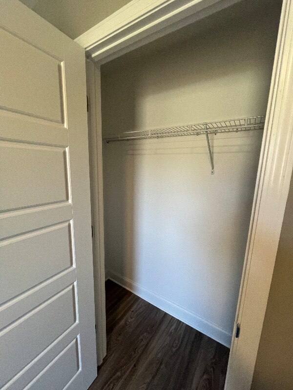 Building Photo - 541 Silver Hill Dr