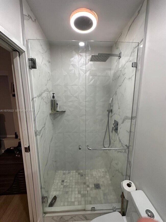 Building Photo - 34 SE 3rd Terrace