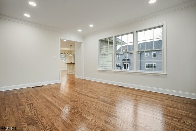 Building Photo - 2114 Elizabeth Ave