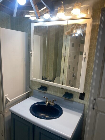 Building Photo - 111 Maxfield St