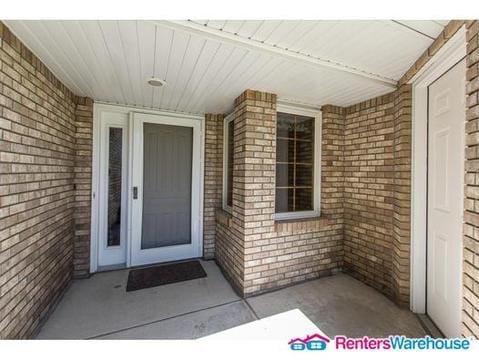 Building Photo - 1215 Silverthorn Ct