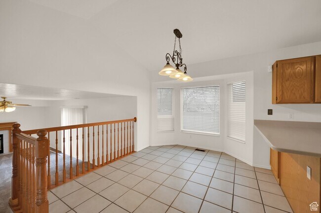 Building Photo - 8004 Old Barn Dr