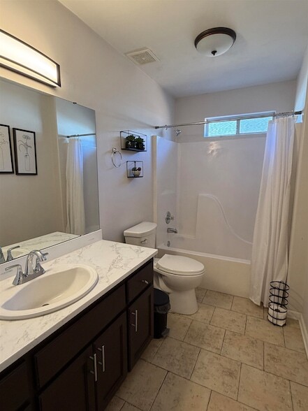 Building Photo - 4904 Park View Ct