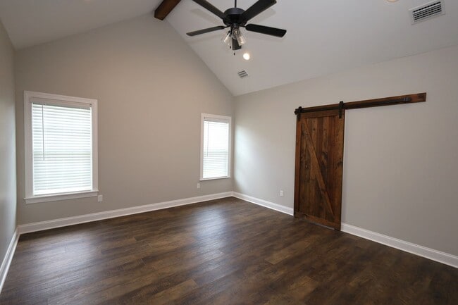 Building Photo - 121 Floyd Mcneal Dr