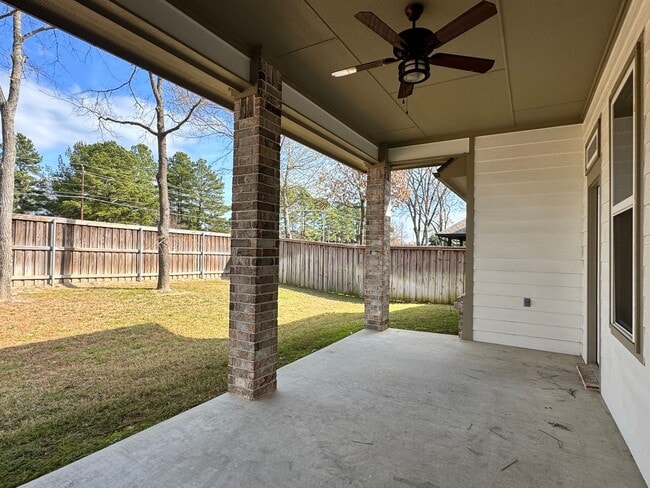 Building Photo - 3925 Old Omen Rd