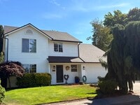 Building Photo - 7211 NE 69th St
